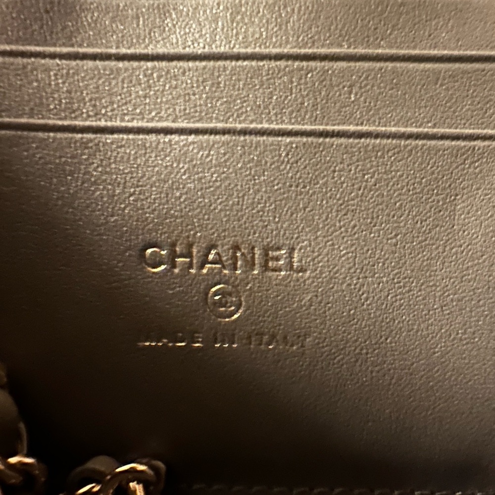 SOLD！100% AUTH Chanel vanity case top handle with chain - Picture 7 of 12